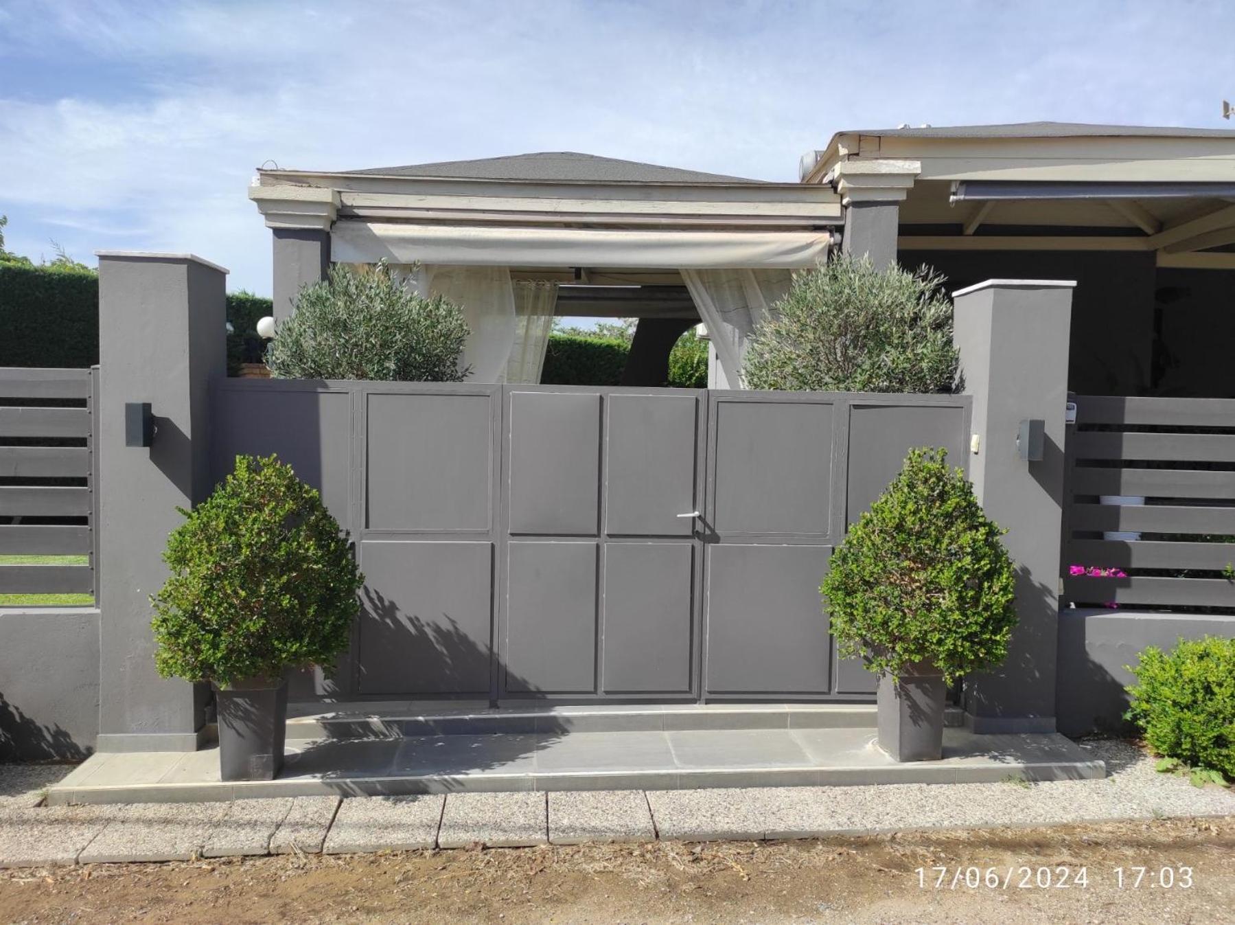 Peter'S Country House Katakolo Exterior photo