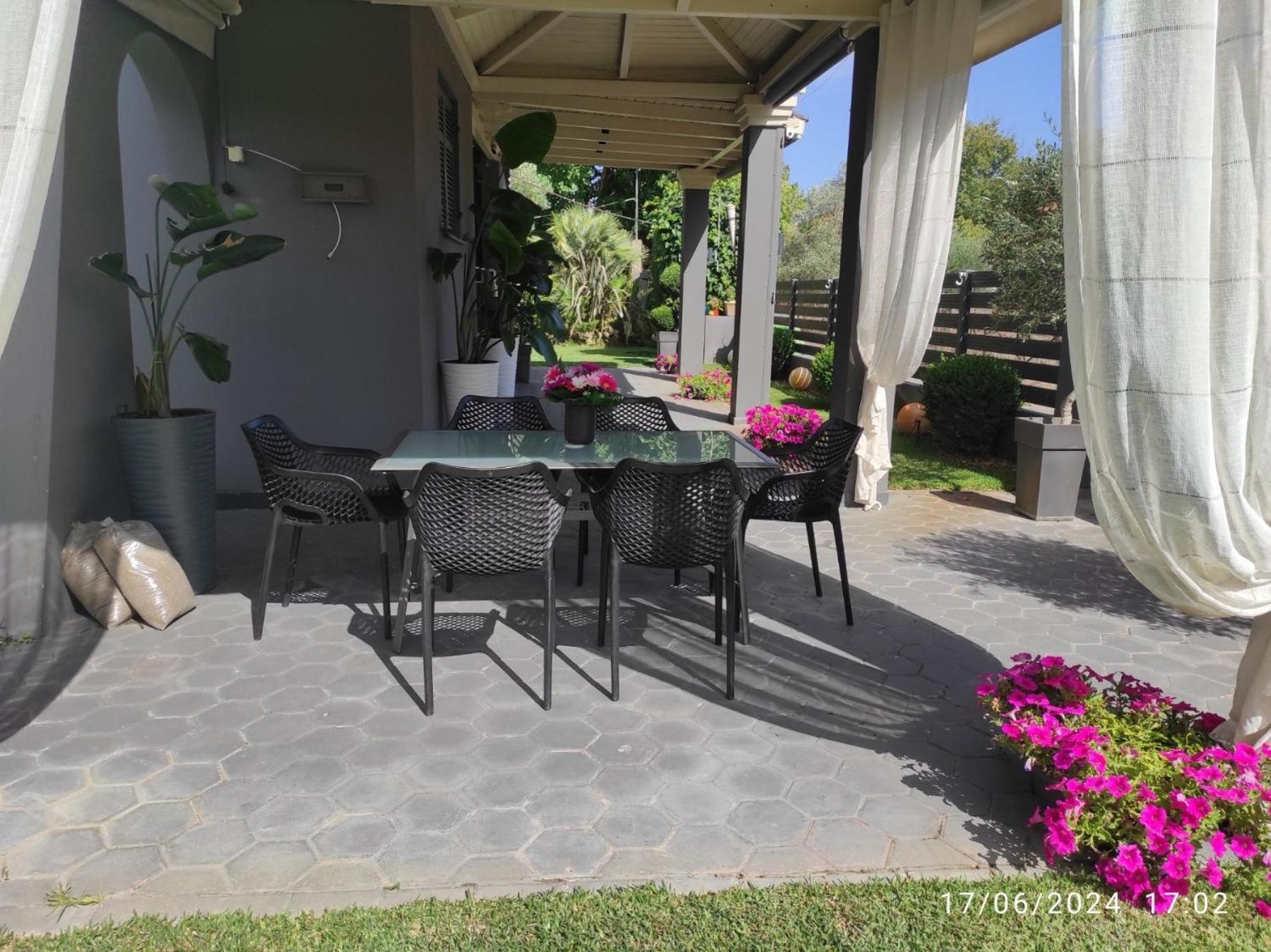 Peter'S Country House Katakolo Exterior photo